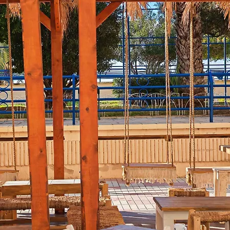 Apartamento San Pedro Con Ascensor Y Playa